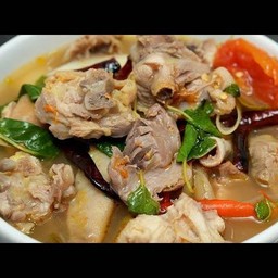 ต้มยำไก่บ้าน
