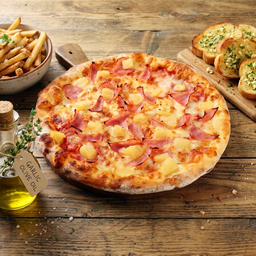 พิซซ่าฮาวายเอี้ยน ขนาด 12 นิ้ว ฟรี ขนมปังกระทียม หรือเฟรนซ์ฟรายส์