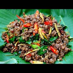 ผัดเผ็ดนก