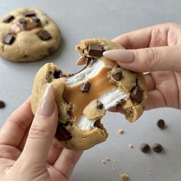 Caramel Lava Marshmallow Soft Cookies