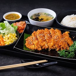 หมูทอดเทอริยากิ (Fried Pork Teriyaki)