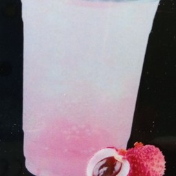 ลิ้นจี่โซดา (ไม่สุขภาพ ไม่ตีโต)