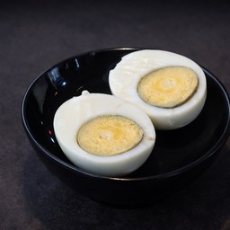 ไข่ต้ม (Boiled Egg)