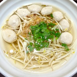 เกาเหลาลูกชิ้นหมูน้ำใส