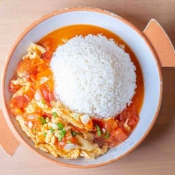 ข้าวไข่ผัดมะเขือเทศ