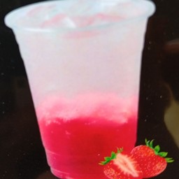 สตอเบอรี่โซดา (ไม่สุขภาพ ไม่ตีโต)