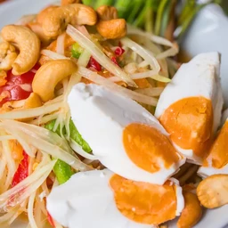 ตำไทยไข่เค็ม
