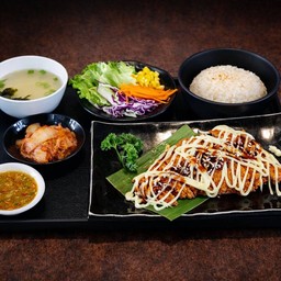 ไก่ทอดมาโย (Fried chicken Mayo Sauce)
