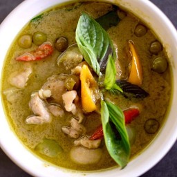 แกงไก่พริกขี้หนู