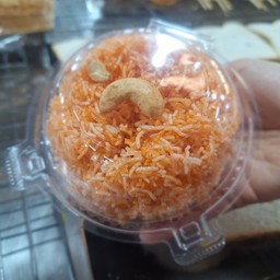 หมี่กรอบ