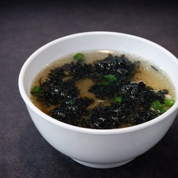 ซุปใสสาหร่าย (Seaweed soup)
