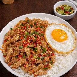 ข้าวพริกเกลือกากหมู