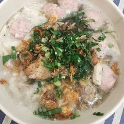 ข้าวต้มกระดุกอ่อนหมู