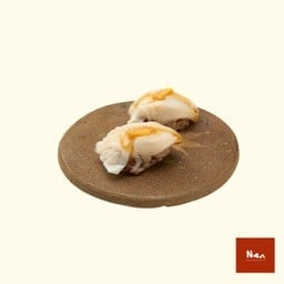 Tsubugai Sushi (2pcs)