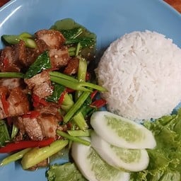 ครัว นาย ต.