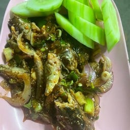 แซ่บกลางเครือ อาหารอีสาน