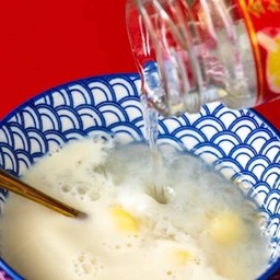 น้ำเต้าหู้รังนก เล็ก ตุ๋น