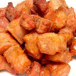 สามชั้นทอดน้ำปลา ( 2 ขีด)