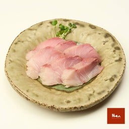 Hamachi Sashimori
