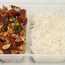 ข้าวหมูสันคอทอดพริกสด