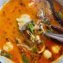 ราชาข้าวต้ม ผักบุ้งลอยฟ้า (นายอ้วนเจ้าเก่า) ถนนเทพรักษ์