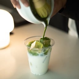 มัทฉะลาเต้