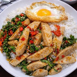 ข้าวผัดขี้เมาหมูยอ