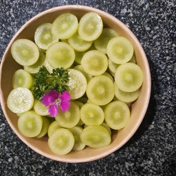 องุ่นเขียวไร้เมล็ดอเมริกา