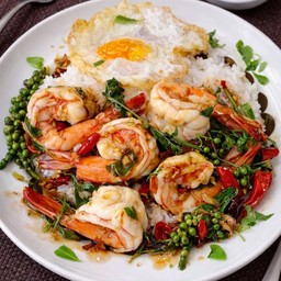 ข้าวผัดขี้เมากุ้ง