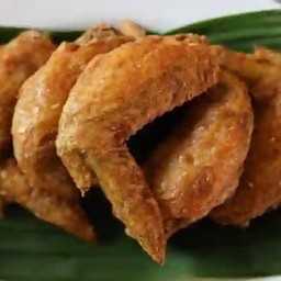 ปีกไก่ทอด
