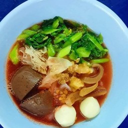 เย็นตาโฟ