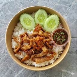 ข้าวหมูทอดน้ำจิ้มแจ่ว