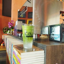 Klay man café บ้านไผ่