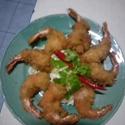 กุ้งชุบแป้งทอด