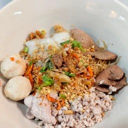 ลูกตาล ก๋วยเตี๋ยวต้มยำ