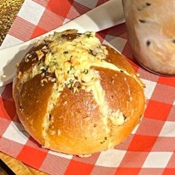 ปังกระเทียมครีมชีส