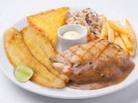 สเต็กไก่ซอสพริกไทยดำ+สเต็กปลาดอลลี่ย่างเนย