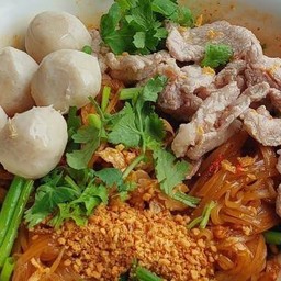ก๋วยเตี๋ยวหมูแห้ง