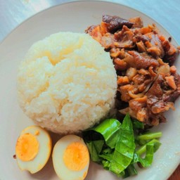 ข้าวขาหมูธรรมดา