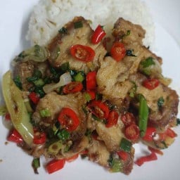 ลงพุง หมูกรอบ