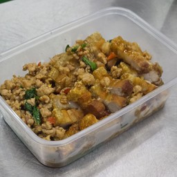 ผัดกะเพรา (กับข้าว)