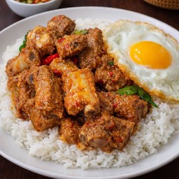 ข้าวพริกเผากระดูกอ่อน