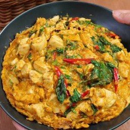 ห่อหมกไก่ไข่ขันราดข้าว