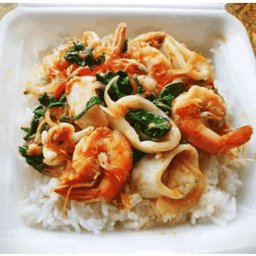 กะเพรา 3 เหมียว