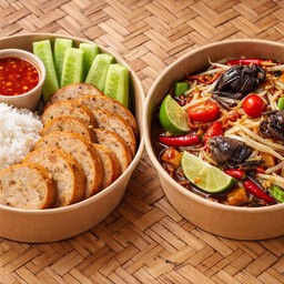 ข้าวหมูยอทอด + ส้มตำปูปลาร้า