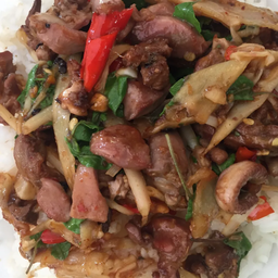 ข้าวเครื่องในหน่อไม้ดอง