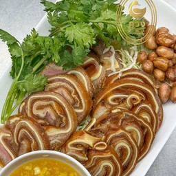 หูหมูสไลด์ทรงเครื่อง
