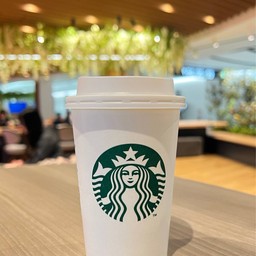 Starbucks  Narita airport terminal 2