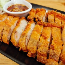 สามชั้นทอด