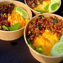 เจ๊มอธ  ข้าวไข่ข้น